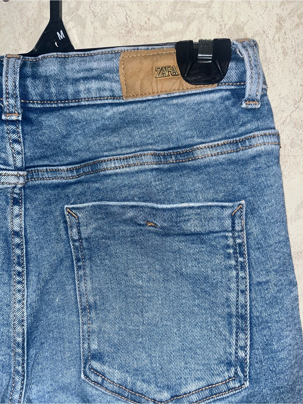 ZARA Women’s Light Blue Denim Skinny Jeans